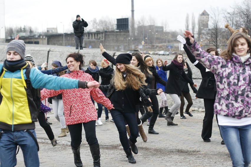 Taneczny flashmob w Katowicach [ZDJĘCIA]