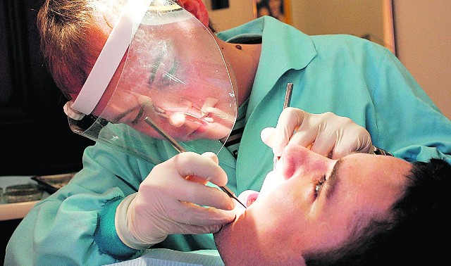 Rak jamy ustnej jest lekceważony, a przecież śmiertelność jest trzy razy częstsza