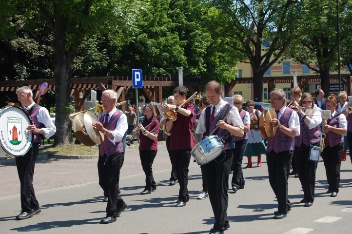 Niemiecka orkiestra dęta z Uckerath zagrała dla mieszkańców powiatu nowodworskiego