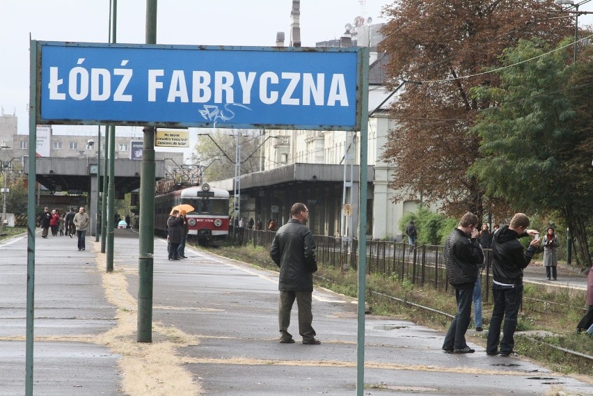 Pamiątkowe zdjęcia z Dworca Fabrycznego [ZDJĘCIA]