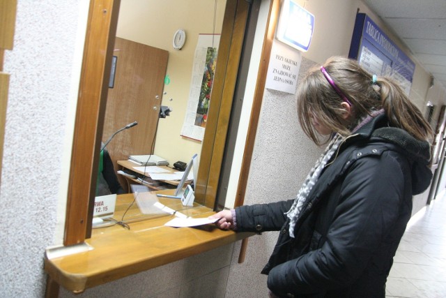 W SM "Zazamcze" dłużnicy otrzymują monit po tym, jak nie zapłacili rachunku za dwa czynsze.