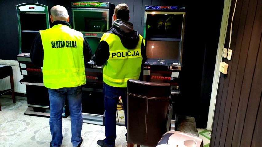 Kolejne nielegalne automaty do gier w rękach policjantów 