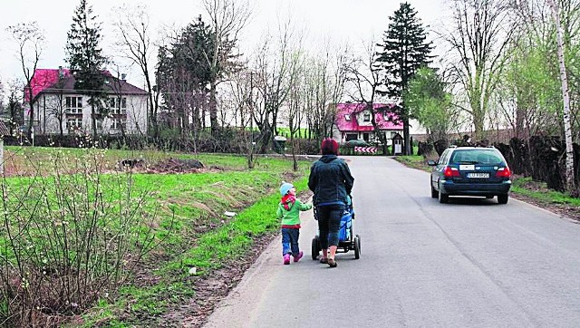 Spacer z dziećmi po jezdni to w  Snopkowie konieczność