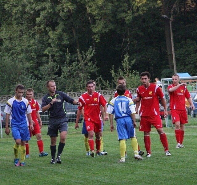 Cztery bramki nakielskiego Orła w meczu z MKS Zabrze-Kończyce 4:2