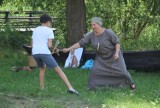 Rodzinne weekendy na Zawodziu w Kaliszu. Jak dawniej bawiono się w grodzie ZDJĘCIA