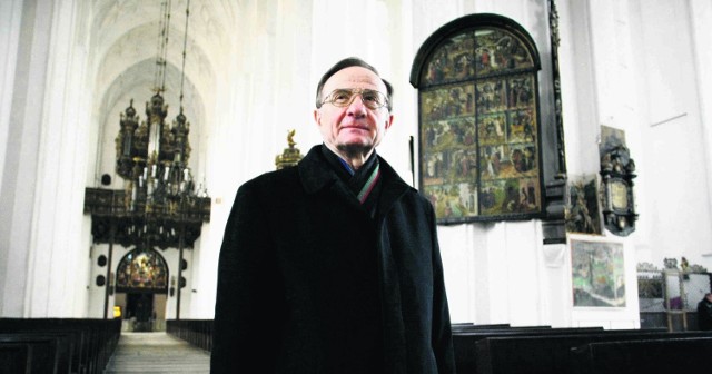 Ks. Stanisław Bogdanowicz chce odzyskać dla bazyliki bezcenne zabytki