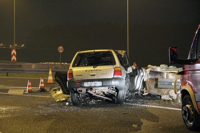 Strażacy niedaleko od rozbitego subaru zauważyli ok....