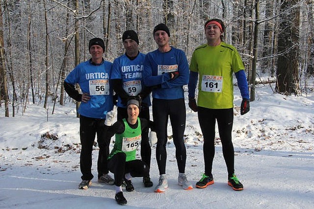 Puchar Łódź Maratonu Dbam o Zdrowie to cykl imprez przygotowujących do kwietniowego Łódź Maraton Dbam o Zdrowie. 10 listopada odbył się pierwszy bieg na dystansie 5 kilometrów, w którym wzięło udział prawie 140 osób.


Zobacz więcej zdjęć: Druga edycja Pucharu Łódź Maratonu Dbam o Zdrowie [ZDJĘCIA+FILM Z METY]  