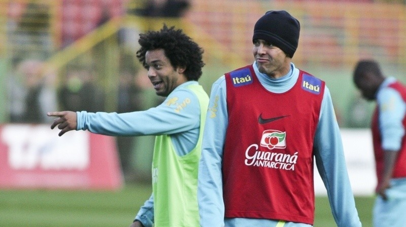 Reprezentanci Brazylii Marcelo i Kaka - na co dzień grający...