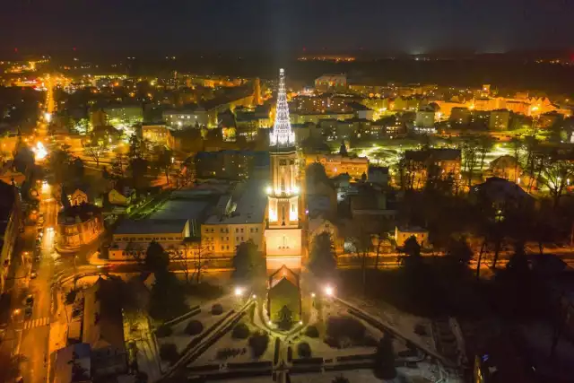 Żagań nocą - zdjęcia Czytelnika