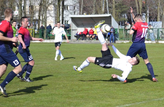 Żuławy Nowy Dwór Gdański - GKS Kolbudy 1:4