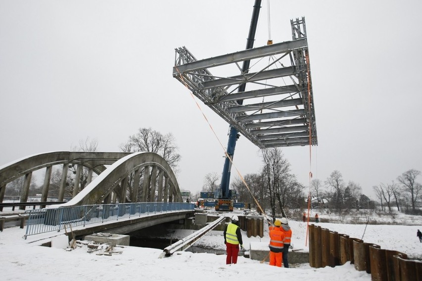 Wrocław: Na drodze do Poznania powstał nowy most na Widawie (ZDJĘCIA)