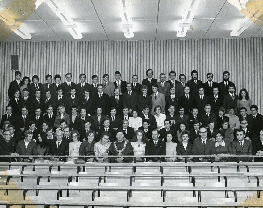 Absolwenci Wydziału Mechanicznego z roku 1972