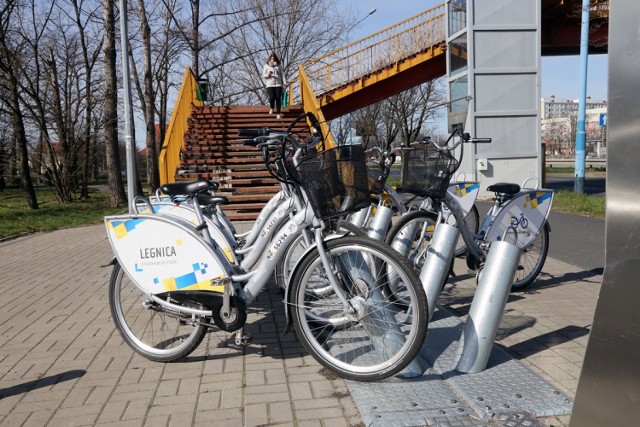 Wystartował Legnicki Rower Miejski, dostępne 122 rowery [ZDJĘCIA] | Legnica  Nasze Miasto
