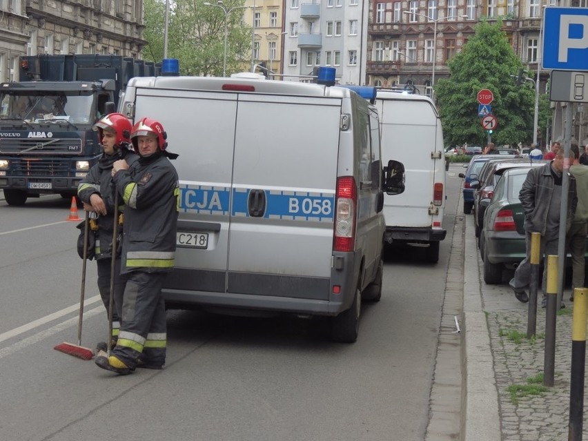 Wrocław: Zderzenie na Bolesława Chrobrego. Są ranni (ZDJĘCIA)