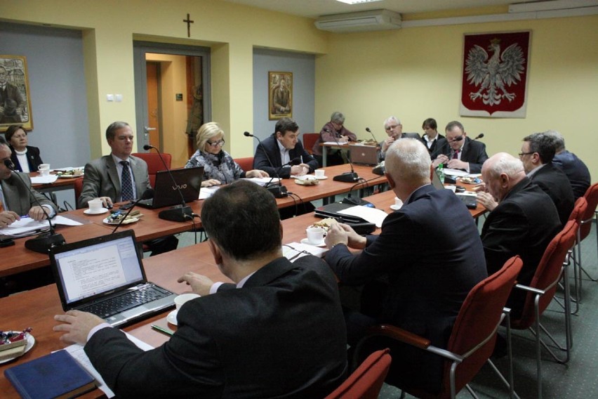 Radni zadecydowała o przyłączeniu działek do Wałbrzyskiej...