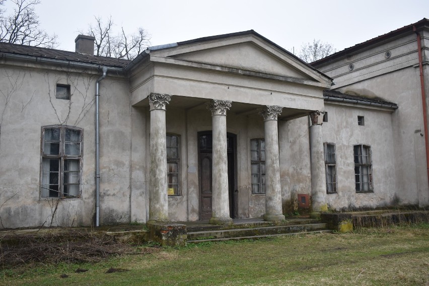 Pałac w Żegocinie wymaga gruntownego remontu