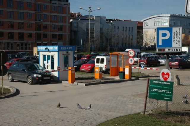 Poznań zarobi około 2 miliony złotych więcej na parkingach buforowych