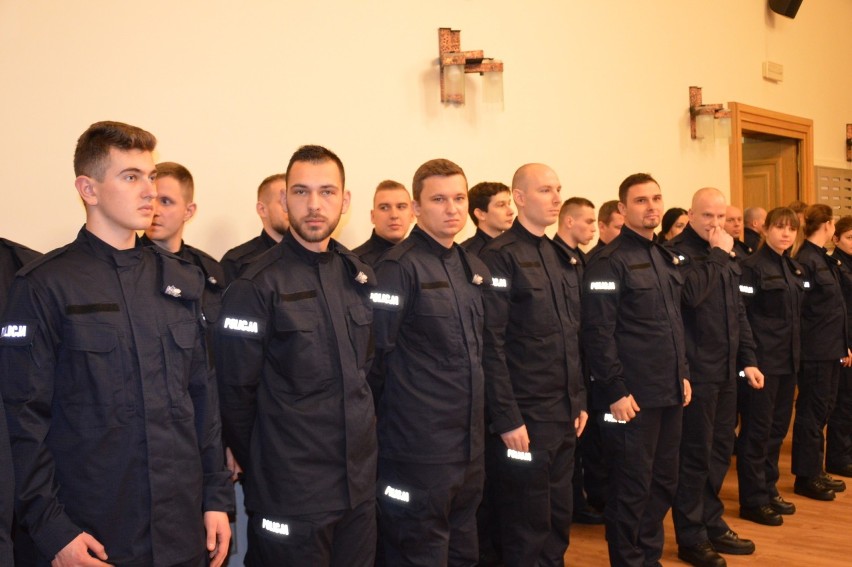 Ślubowanie policjantów w Opolu - 9 stycznia 2019.