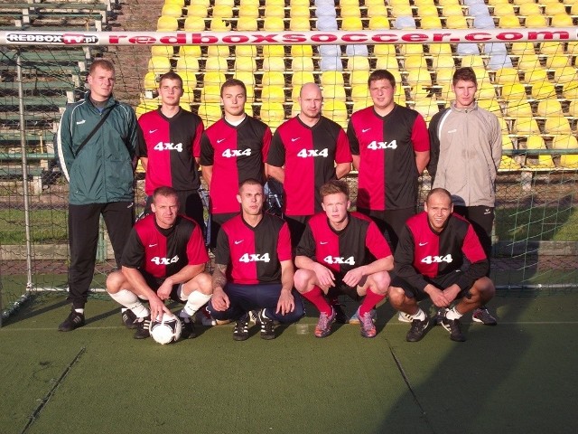 Zespół Aut Terenowych wywalczył mistrzostwo ekstraligi w piłkarskich rozgrywkach Red Box