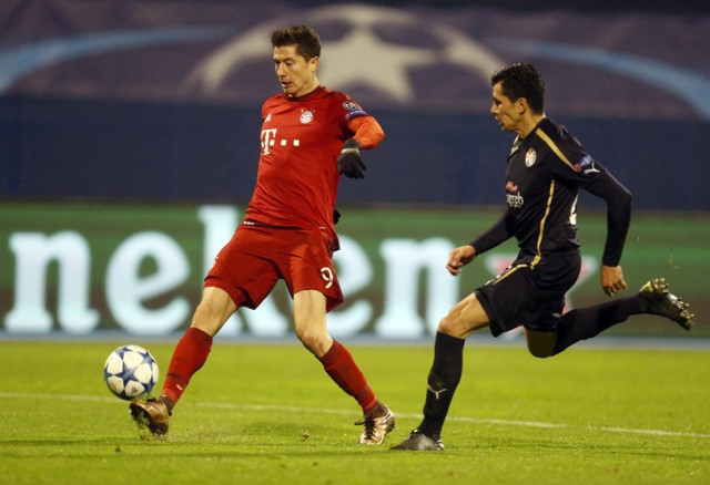 Lewandowski, 2 gole - 2 minuty. Polak bohaterem w meczu Bayern - Dinamo [ZDJĘCIA]