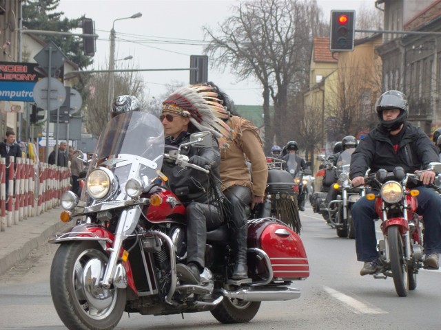 Przejazd motocykli przez miasto i piknik przyciągnęły na imprezę wielu mieszkańców Wadowic