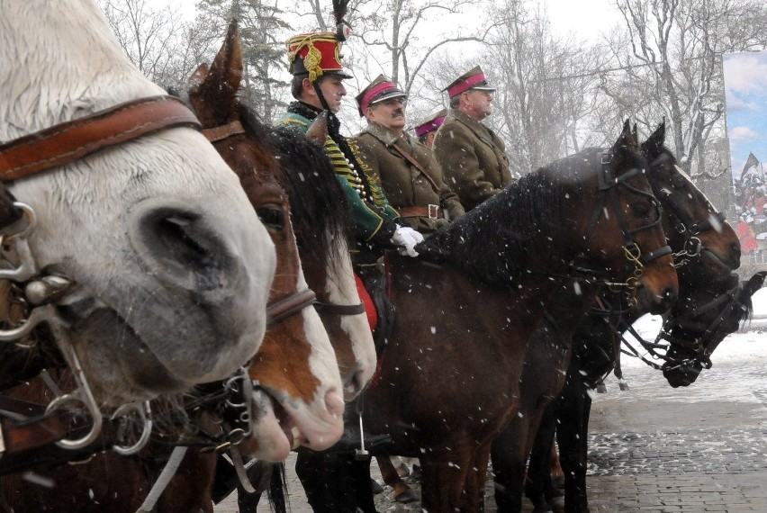 Wigilia Poetów i Ułanów na placu Litewskim w Lublinie