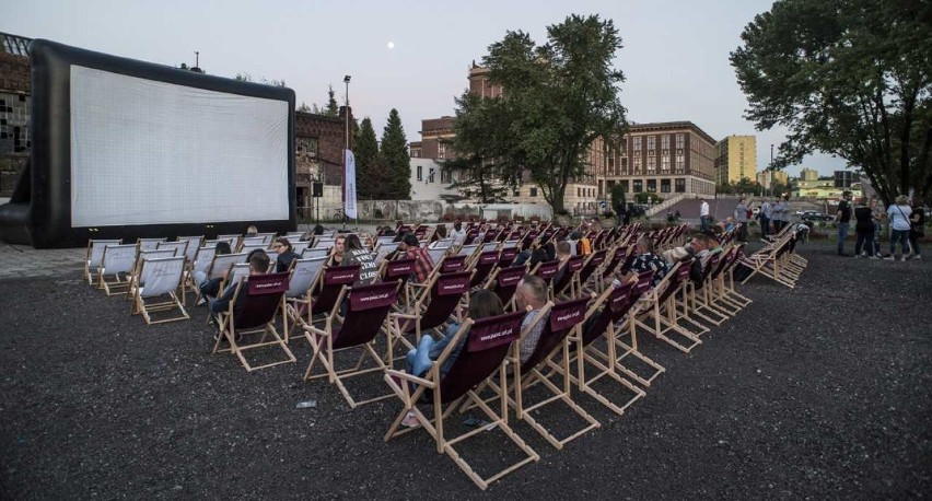 Wakacje z filmem w PKZ. W lipcu kino plenerowe [ZDJĘCIA, PROGRAM] 