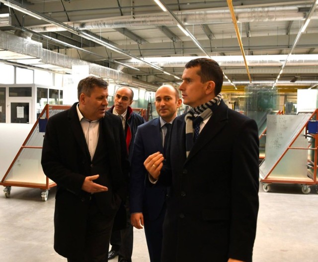 Janusz Piechociński odwiedził fabrykę Eko-Okien
