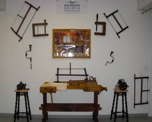 Wystawę Dzieje Swarzędzkiego Stolarstwa można oglądać do 8 kwietnia 2011 r.