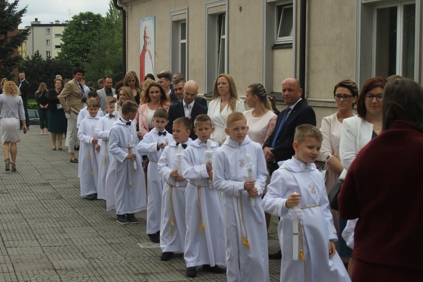 Dzieci przyjęły do swoich serc Chrystusa. I Komunia Święta w Bazylice Mniejszej w Krotoszynie [ZDJĘCIA]