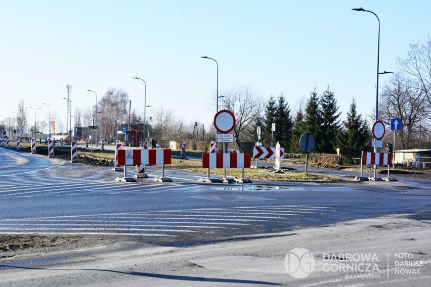 Aleja Zagłębia Dąbrowskiego jest w trakcie przebudowy....