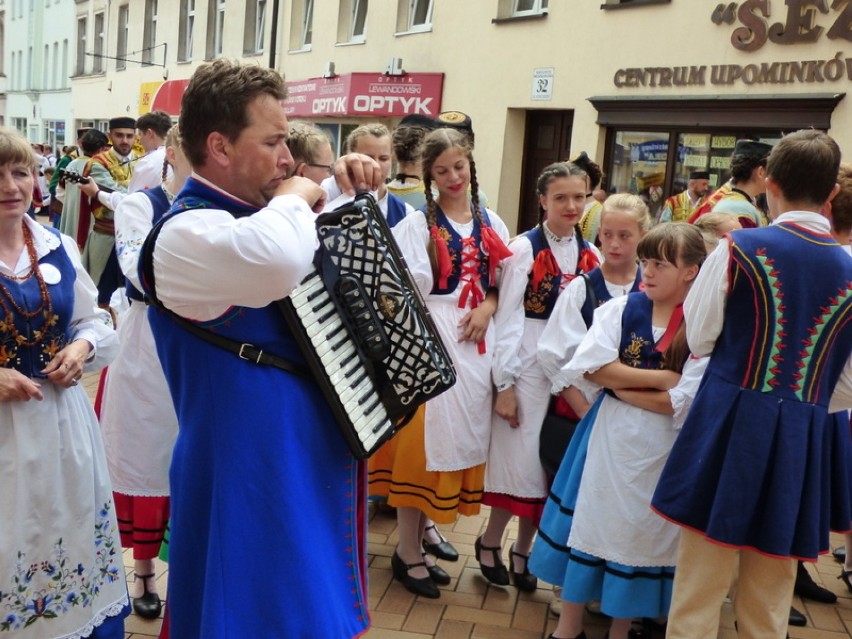 Kaszubskie spotkania z folklorem świata 2016