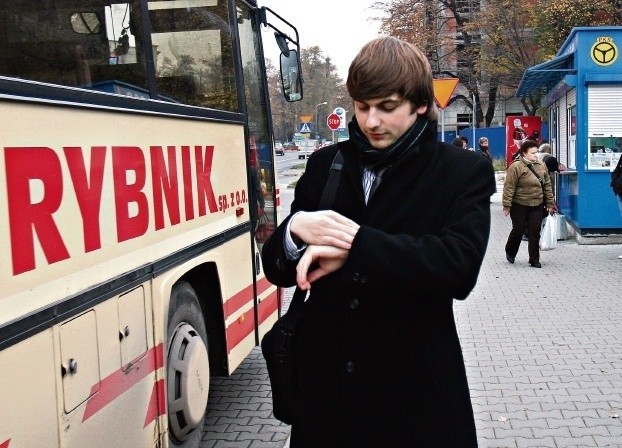 Dariusz Laska apeluje do studentów, by jak najliczniej włączyli się w akcję poprawiania rozkładów jazdy w internecie