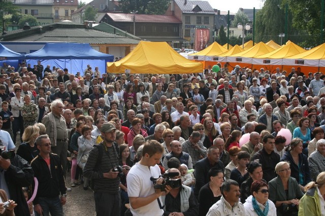 Przez sześć godzin plac Solidarności w Wadowicach odwiedziło kilka tysięcy osób