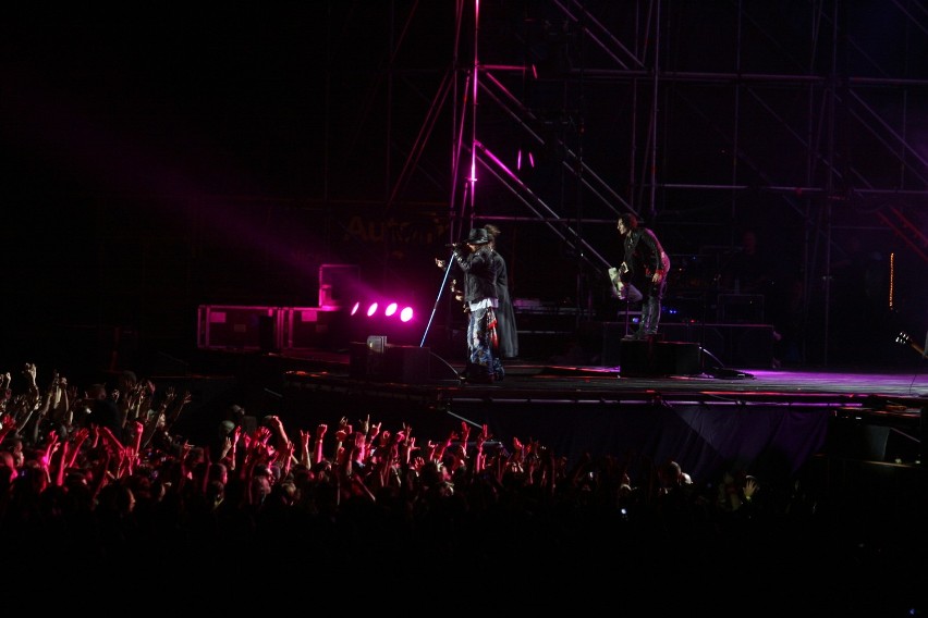Guns N Roses koncert w Rybniku. Nawet Axlowi zdarzają się fałsze [ZDJĘCIA, LIVE]