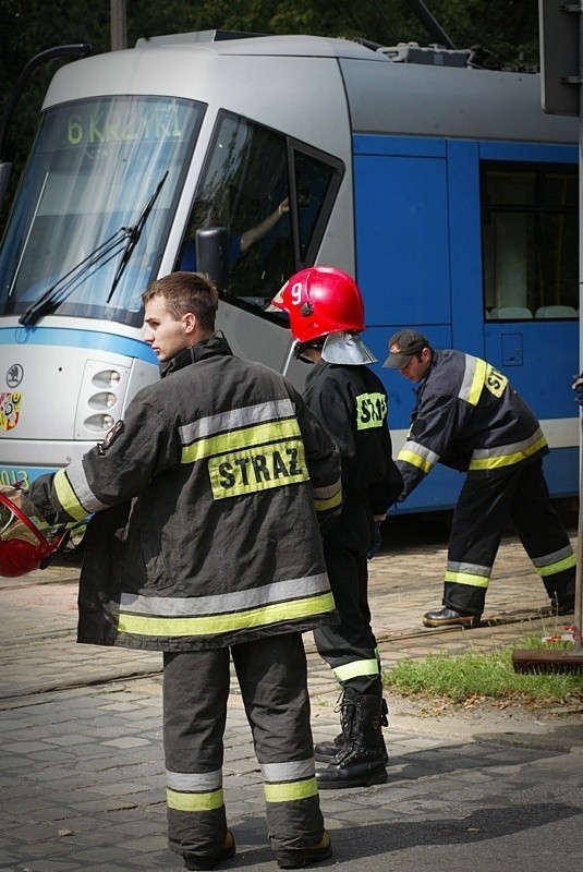 Wrocław: Wypadek na Powstańców Śląskich (ZDJĘCIA, FILM)