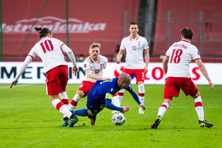 Znamy skład reprezentacji Polski na EURO 2020. Paulo Sousa powołał 27 zawodników, a czterech jest w rezerwie. Są spore niespodzianki!