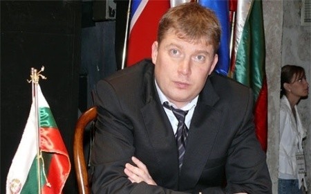 Aleksiej Szirow lideruje po czterech rundach