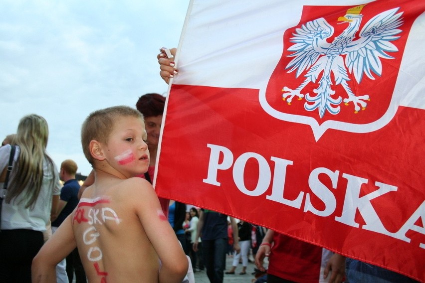 Cały Wrocław kibicuje. Pokaż się biało - czerwonym! (NAGRODY)