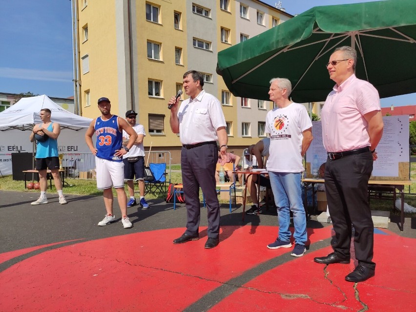 Kościan. Sobotni turniej koszykówki ulicznej 3x3