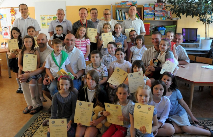 Dzieciaki z SP nr 44 w Lublinie piszą wiersze dla taty (ZDJĘCIA)