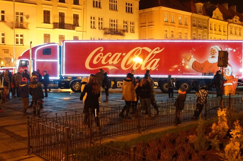 Ciężarówka Coca-Coli w Kaliszu