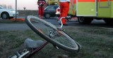 Gmina Masłowice: Wypadek w Kraszewicach. Pijany rowerzysta wjechał pod samochód