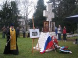 Gliwice: Duchowni modlili się na gliwlickim cmentarzu Żołnierzy radzieckich
