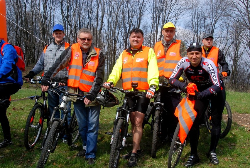 Rowerzyści z Zagłębia i Śląska rozpoczęli wspólnie sezon rowerowy [ZDJĘCIA]