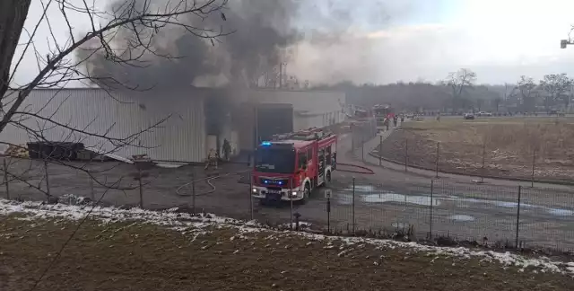 W Dąbrowie Górniczej zapalił się market Intermarche