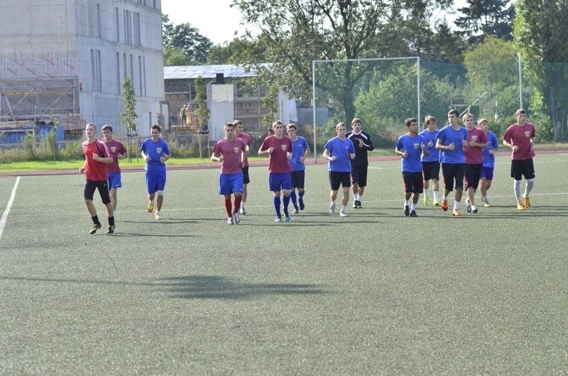 Polonijna i amatorska drużyna Pogoni Lwów trenowała wczoraj...