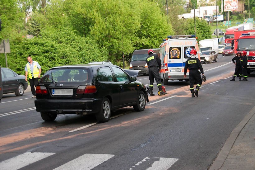 Zderzenie czterech pojazdów na al. Warszawskiej (FOTO)