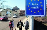 Stan wyjątkowy w Czechach jeszcze przynajmniej przez dwa tygodnie. Restauracje, galerie handlowe, hotele nadal zamknięte 